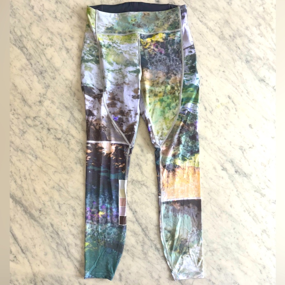 Women’s Lululemon Lab Collection Yoga Running Leggings - Size 6